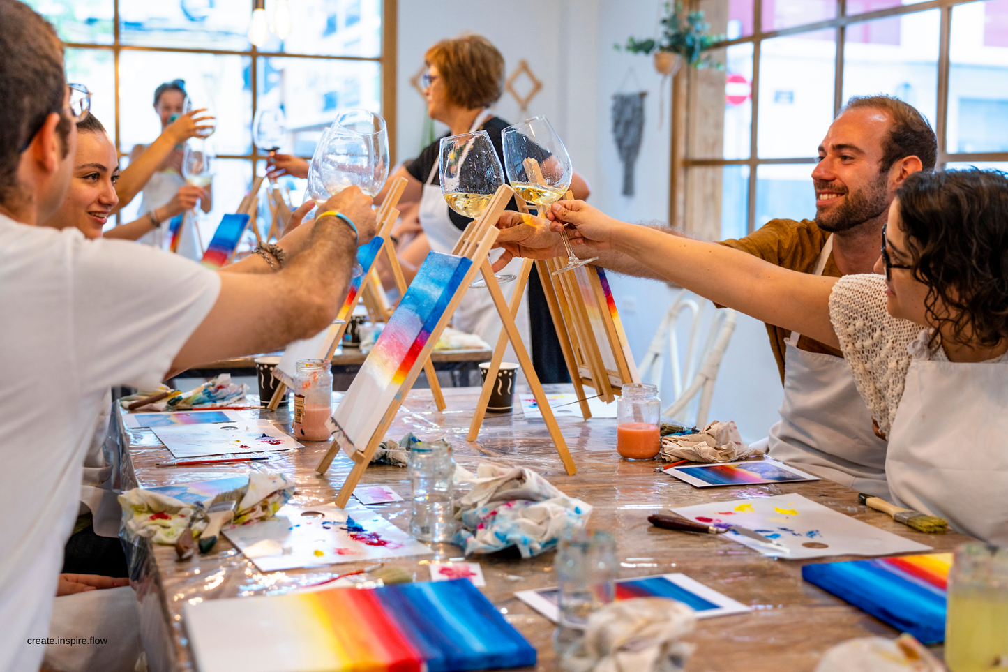 Wine & Paint - 07. Juni 2025 in Lübeck | 17:30 - 20:00 | Moonlight Whispers