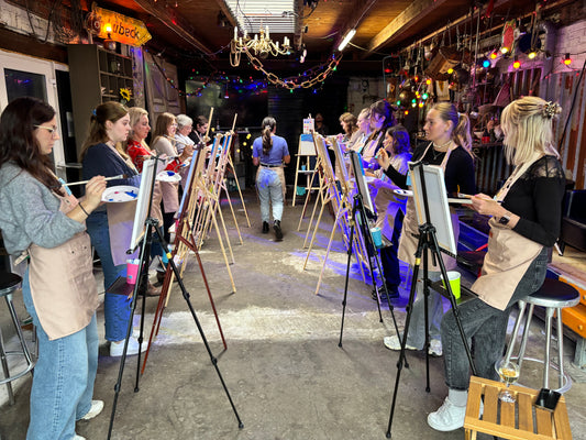 Wine & Paint - 12.07.2025 | 17:30 - 20:00 | Tanz der Pusteblumen | | Baustelle_hl